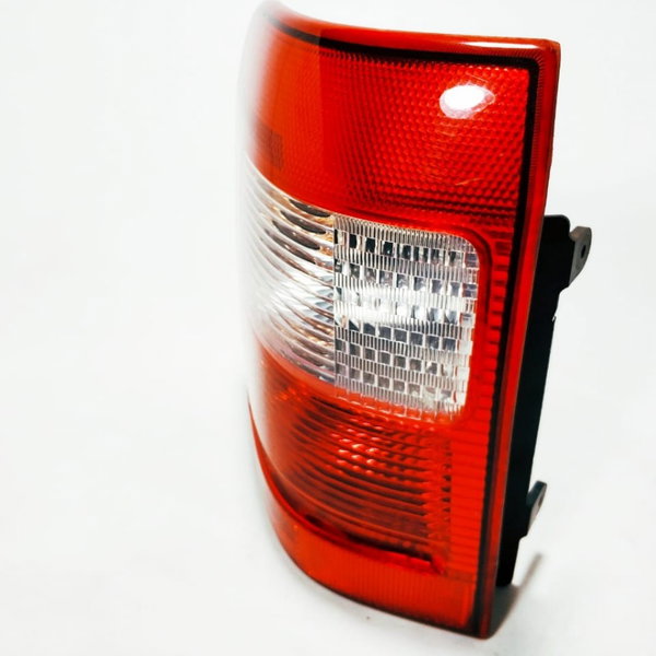 Lanterna Traseira Ecosport ( Esquerdo ) 04 A 07  Cx277 Esquerdo Vermelho