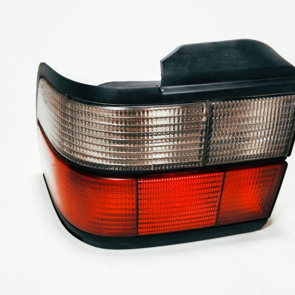 Lanterna Traseira Rover 200 L.d 89/92 Original Cx278 Direito Fumê