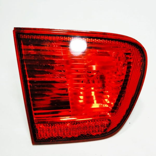 Lanterna Traseira Capo Ibiza L.e 99 A 02 Original Cx275 Esquerdo Vermelho