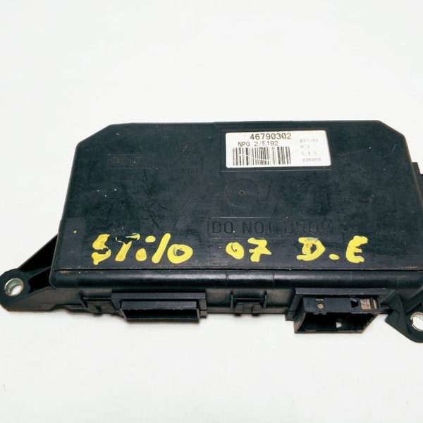 Módulo Conforto Vidros Lado Esq Fiat Stilo 46790302 Cx75