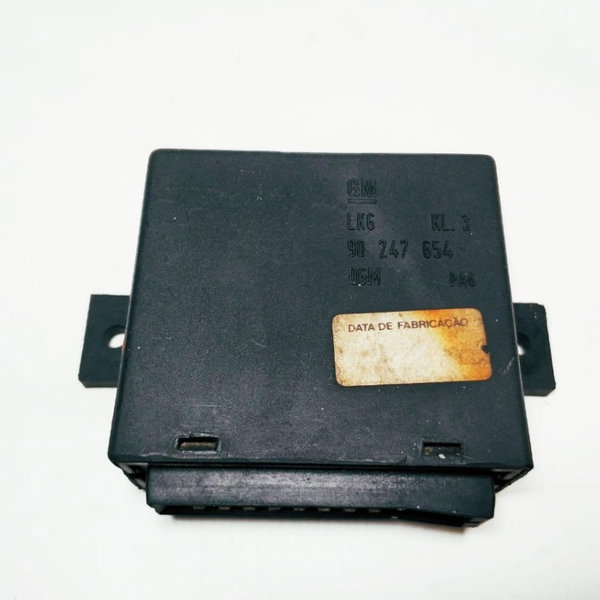 Módulo Controle De Iluminação Astra Omega  90247654 Cx85