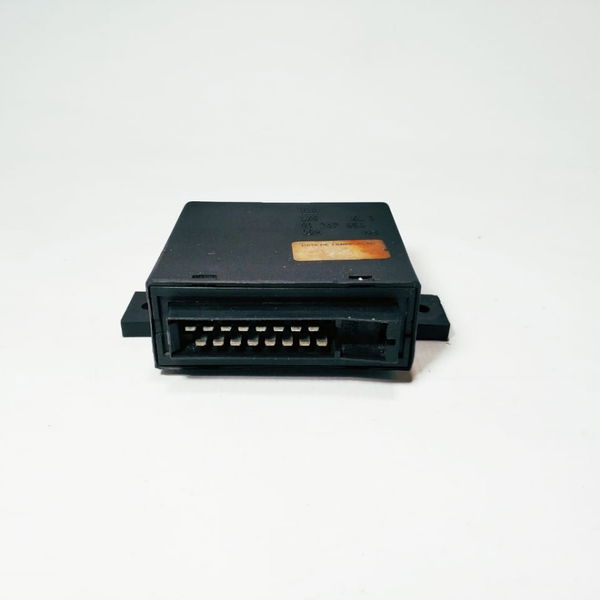 Módulo Controle De Iluminação Astra Omega  90247654 Cx85