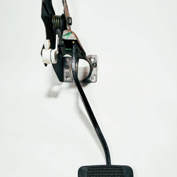 Pedal Freio Com Sensor - Trailblazer - 12 A 17 Cx639