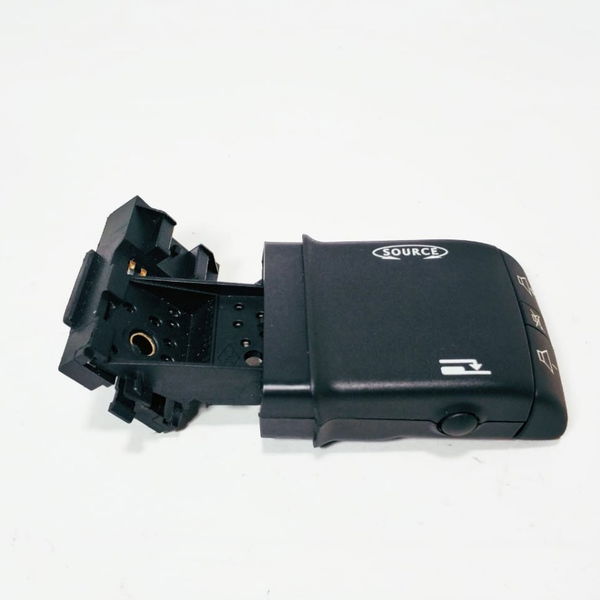 Comando De Som - Megane - 08 A 12 - 8200103769 (cx50)