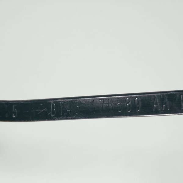 Braço Limpador Direito Ford Edge Bt43-17b589 Direito