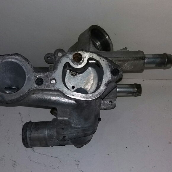 Carcaça Válvula Termostatica Mitsubishi Lancer 12 Cx160 Aluminio