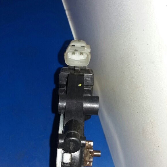Motor Maquina  Vidro  T.e Cerato 2011 Cx79