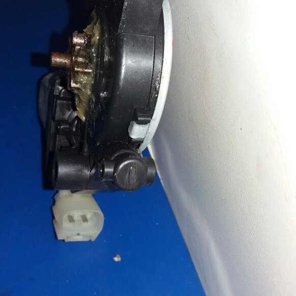 Motor Maquina De Vidro D.e Cerato 2011 Cx79