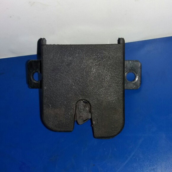 Fechadura Capo Traseiro Golf 2006 Cx94