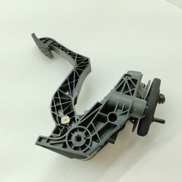 Pedal Da Embreagem Com Cilindro Ford Ka Se 1.0 2015
