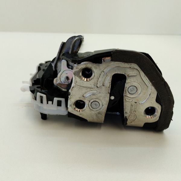 Fechadura Porta Traseira Esquerdo Honda Crv Lx 2014