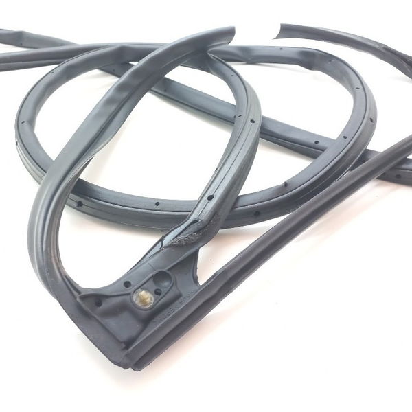 Borracha Vedação Porta Traseira Esquerda Honda Crv Lx 2014