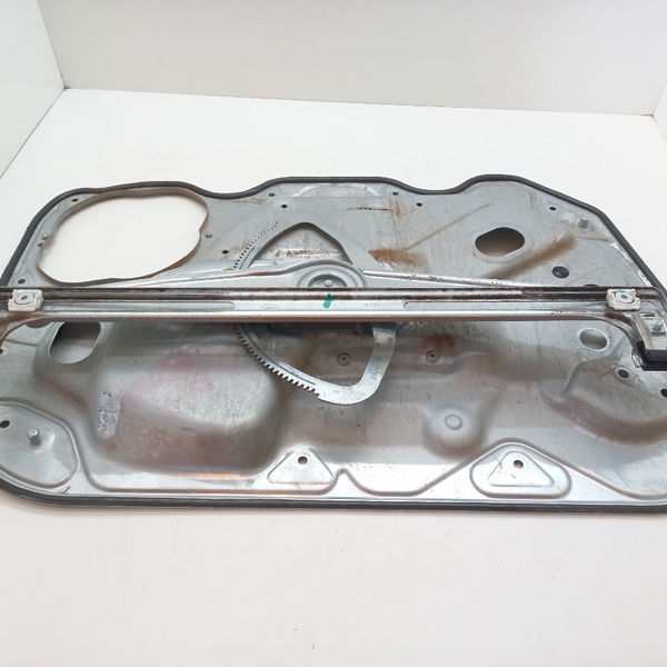 Maquina De Vidro Dianteiro Direito Ford Focus Hc 2011