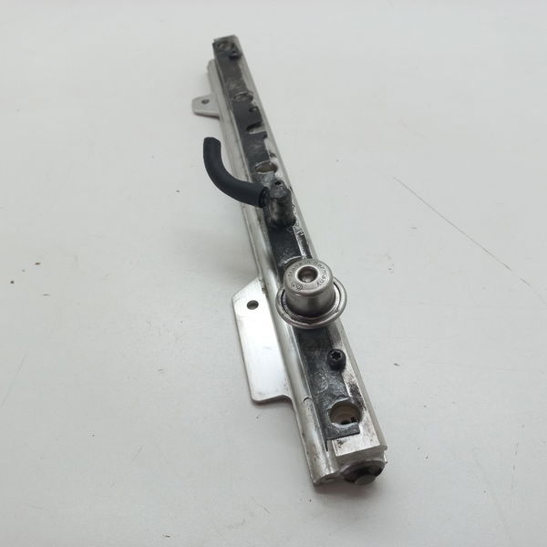 Flauta Dos Bicos Da Volvo V70 2001
