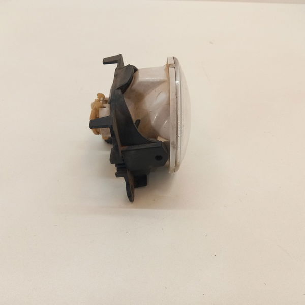 Farol De Milha Ambos Lados Detalhe Suporte 208 1.6 2017