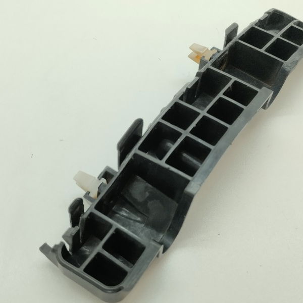 Guia Suporte Parachoque Dianteiro Esquerdo Hyundai Hb20 Sd