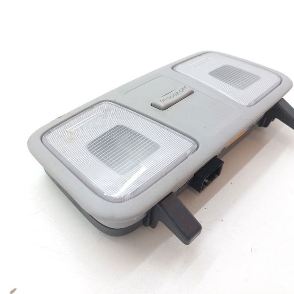 Luz Cortesia Teto Dianteiro Hyundai Hb20s 1.6 2019