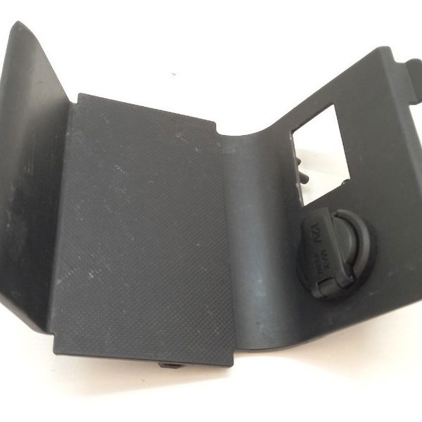 Acabamento Tomada 12v Do Console Hb20 1.6 Sd 2019