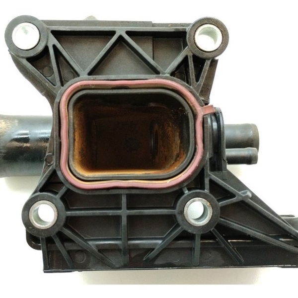 Carcaça Da Valvula Termostatica Ford Fusion 2014