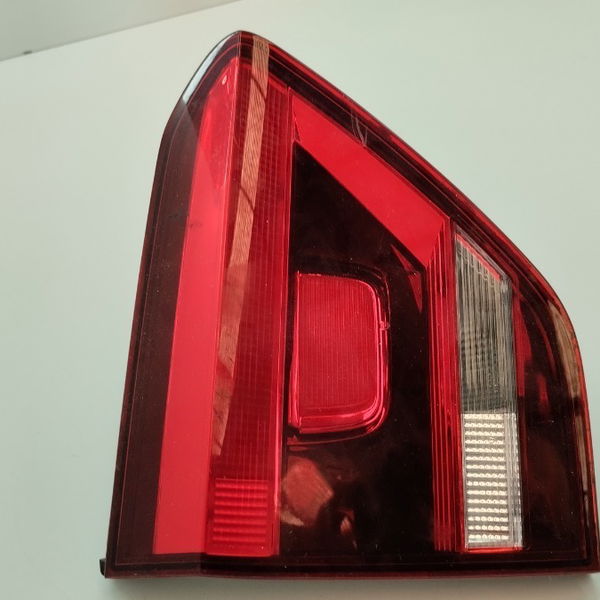 Lanterna Da Tampa Traseira Esquerda Vw Fox 2015 2019
