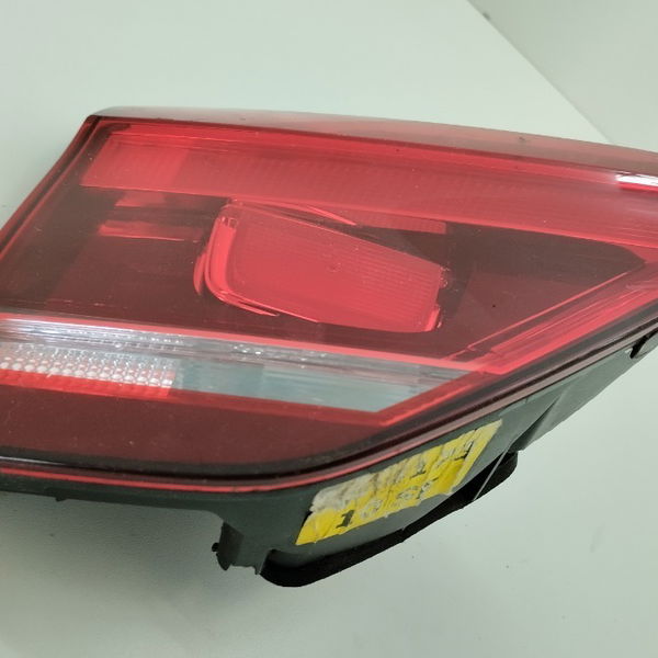 Lanterna Da Tampa Traseira Esquerda Vw Fox 2015 2019