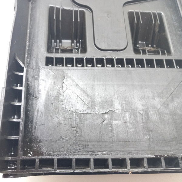 Suporte Base Da Bateria Ford Fusion  2014