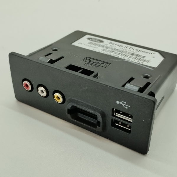 Entrada Tomada Usb Auxiliar Ford Fusion 2014