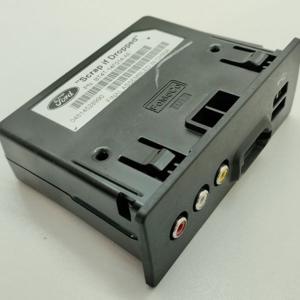 Entrada Tomada Usb Auxiliar Ford Fusion 2014