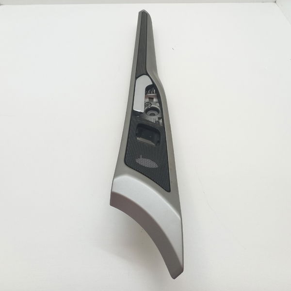 Moldura Interna Dianteira Esquerda Ford Fusion 2014