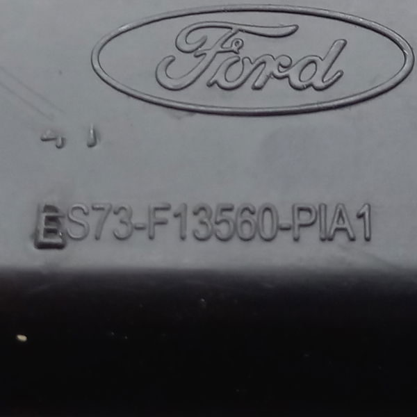 Moldura Console Central Com Detalhe Ford Fusion 2014