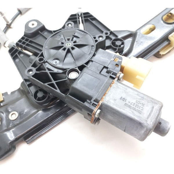Maquina De Vidro Dianteiro Direito Ford Fusion 2014