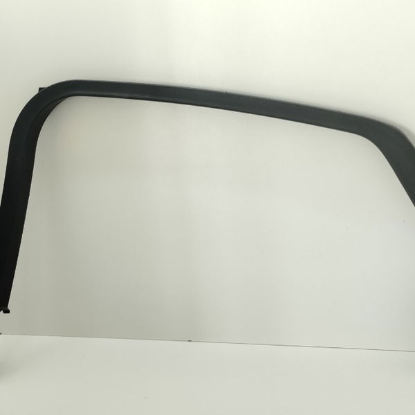 Moldura Interna Da Porta Traseira Direita Ford Fusion 2014