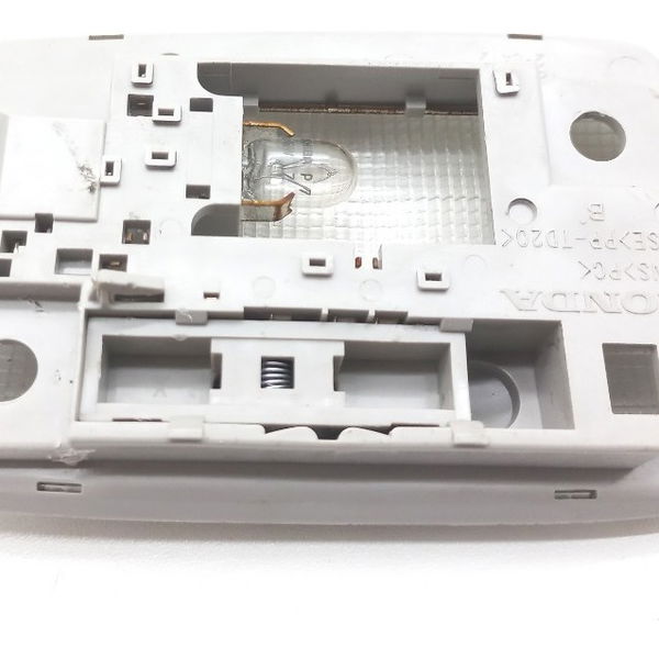 Luz Cortesia De Teto Honda Wrv 1.5 2018