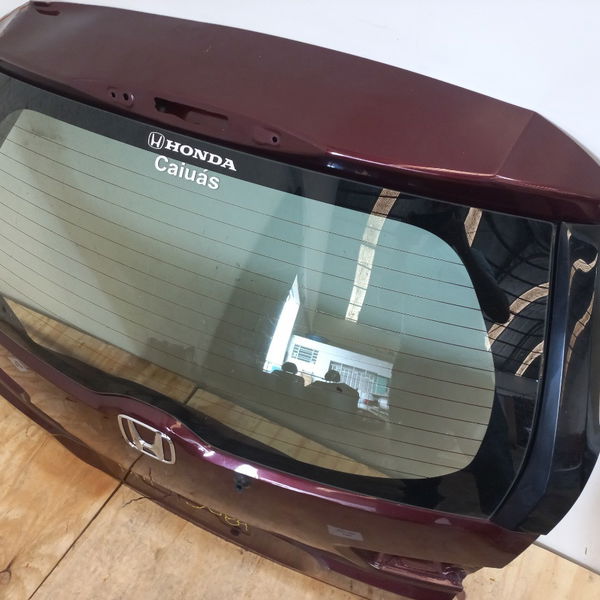 Tampa Traseira Com Detalhe Honda Wrv 1.5 2018