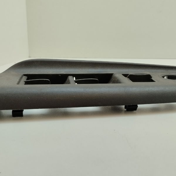 Moldura Do Botão Dianteiro Dianteira Esquerda Honda Wrv 1.5 