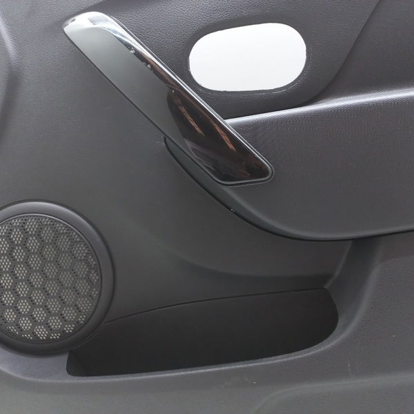 Forro Da Porta Dianteira Direita Sandero Stepway 1.6 2016