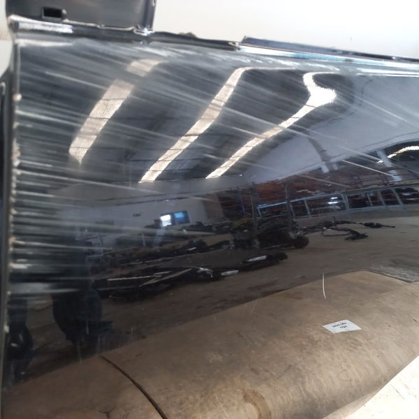 Porta Traseira Esquerda Detalhe P/ Recuperar Toyota Sw4 2021