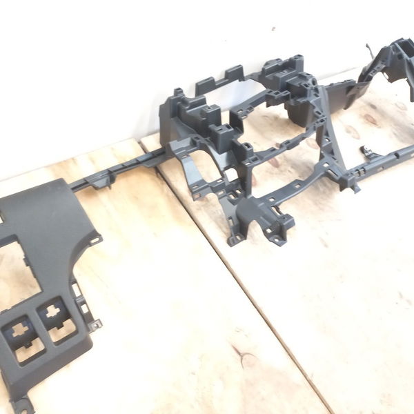 Moldura Interna Do Painel Com Detalhe Toyota Sw4 Diesel 2021