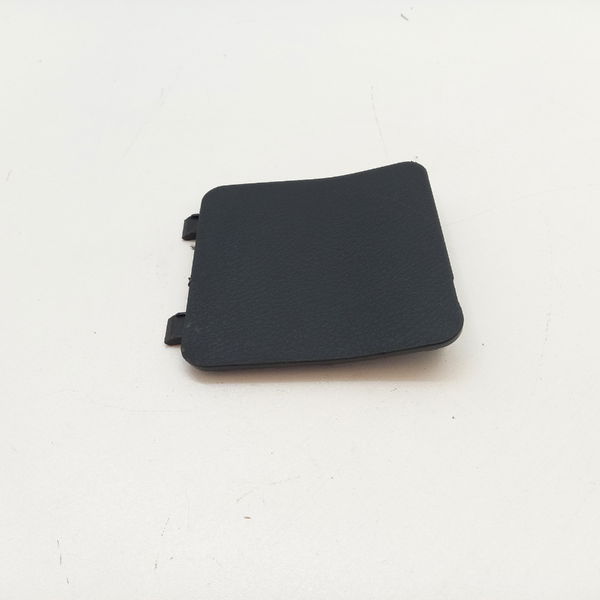 Acabamento Fechadura Porta Mala Toyota Sw4 Diesel 2021