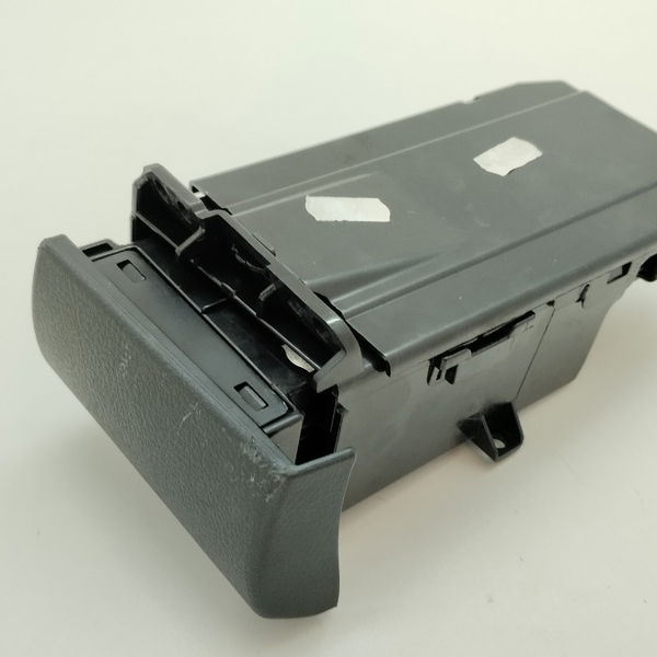Porta Copo Lateral Esquerdo Toyota Sw4 Diesel 2021