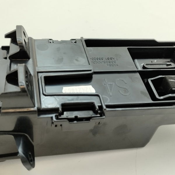Porta Copo Lateral Direito Toyota Sw4 Diesel 2021