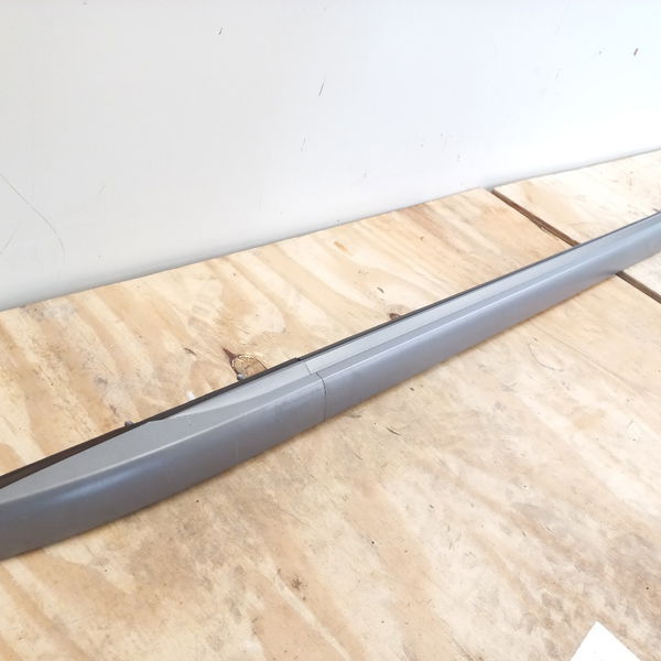 Rack Do Teto Esquerdo Pequeno Detalhe Toyota Hilux Sw4 2021
