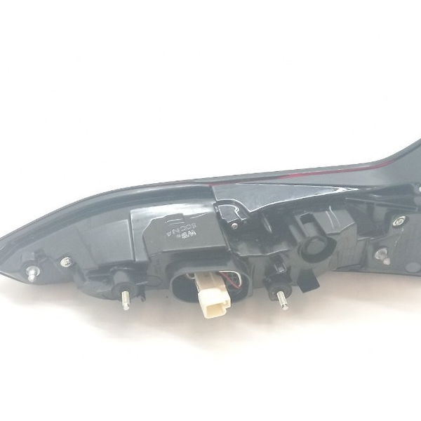 Lanterna Traseira Direita Toyota Sw4 Diesel 2021