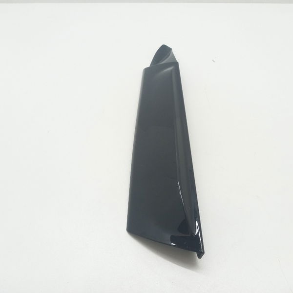 Acabamento Externo Esquerdo Toyota Sw4 Diesel 2021