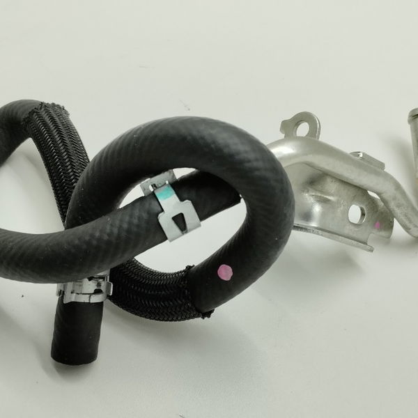 Cano Mangueira Agua Do Motor Toyota Sw4 Diesel 2021