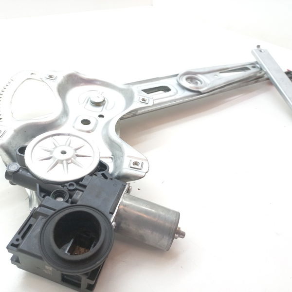 Motor Maquina De Vidro Dianteiro Esquerdo Toyota Sw4 2021