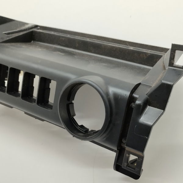 Moldura Acabamento Botões Do Painel Toyota Sw4 Diesel 2021