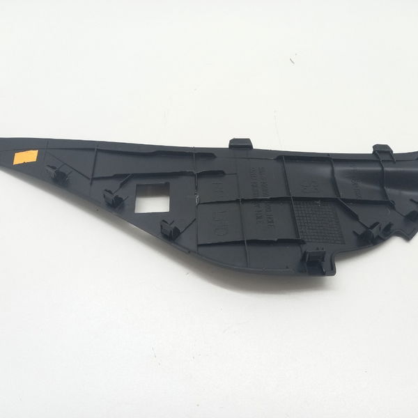 Acabamento Painel Lateral Direita Toyota Sw4 Diesel 2021