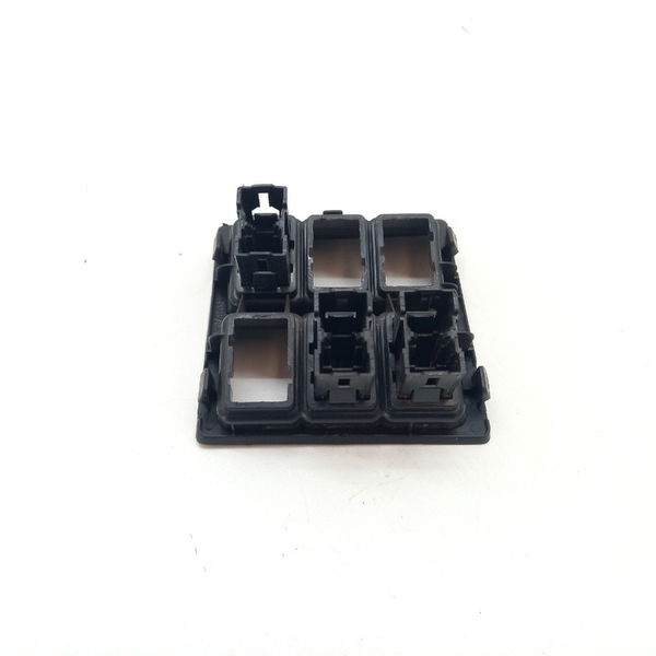 Moldura Inferior Botões Do Painel Toyota Sw4 Diesel 2021