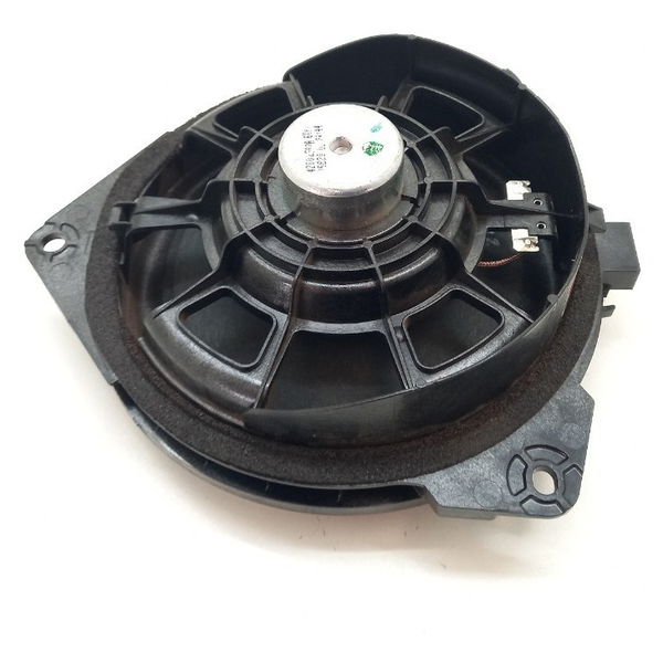 Auto Falante Jbl Ambas Portas Toyota Sw4 Diesel 2021